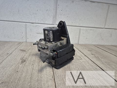 ABS pomp VW Golf 6 / Audi A3 / Seat Leon 1k0614517bj €300