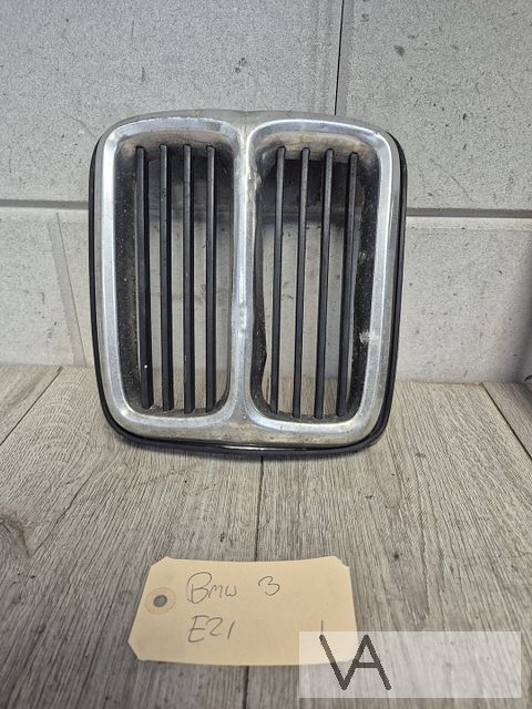 Grille nieren van BMW 3 serie E21 1975 - 1984 1872047 €50