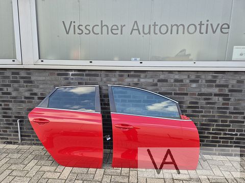 Deur portier RECHTS VOOR van Kia Ceed Cee'd 2012 - 2019 €250
