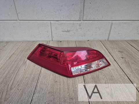 Achterlicht links van Ford Focus CC 2006 - 2011 schadevrij