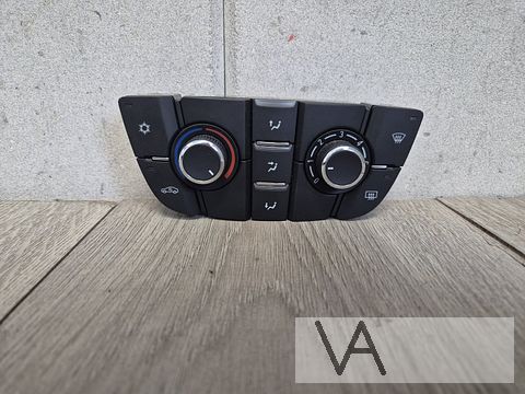 Kachelbediening paneel van Opel Astra J en Meriva 13435154