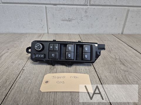 Raamschakelaar Toyota Mirai / Rav4 / LandCruiser 84040-0e040