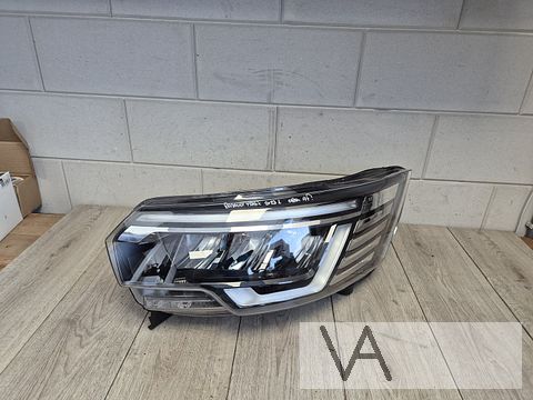 Koplamp links PURE LED Renault Trafic 2022 - 2026 260601790r