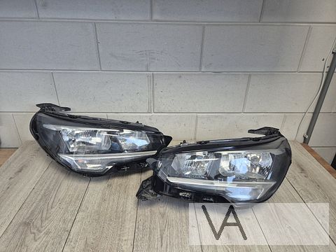 Koplamp rechts van Opel Corsa F 2019 - 2025 39162649 €100