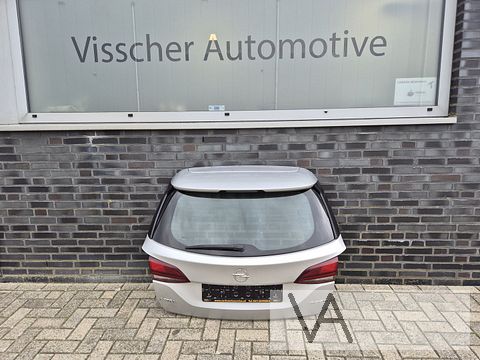 Achterklep van Opel Astra K station 2015 -2021 zilver plekje