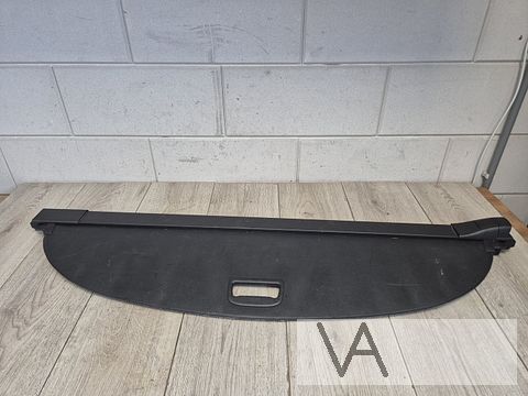 Rolhoes rollo van Opel Astra K station 2015 - 2021 €100