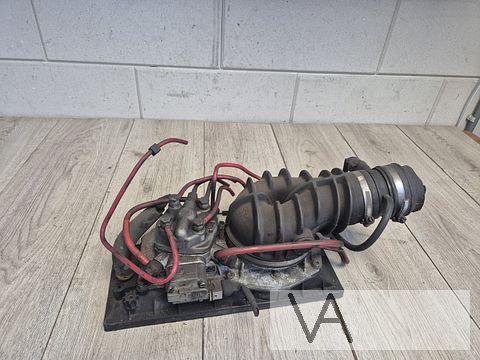 Injectie Spinnekop KE-jetronic Ford Escort xr3i 0438121055