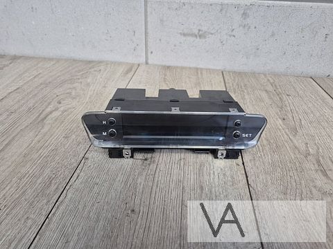 Informatie display / tijdklokje van Mitsubishi Colt 04 - 10