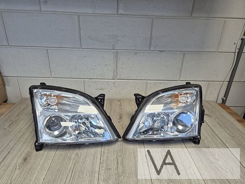 Koplamp set XENON van Opel Vectra C 2002 -2005 €150 setprijs