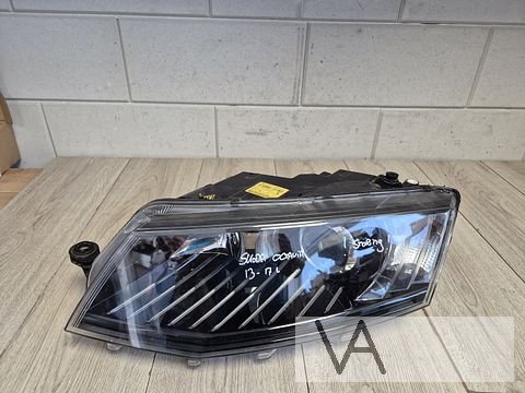 Koplamp links XENON van Skoda Octavia 2013 - 2016 5e1941015b