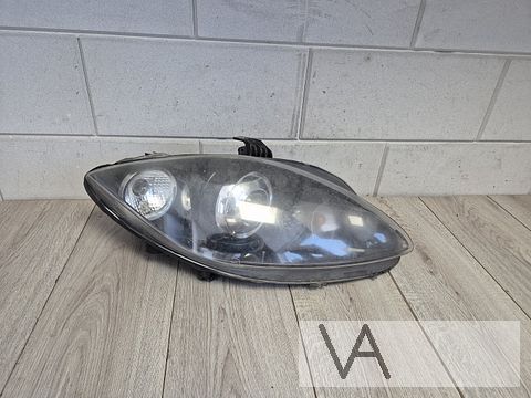 Koplamp rechts XENON van Seat Leon / Altea 5p1941008d €300