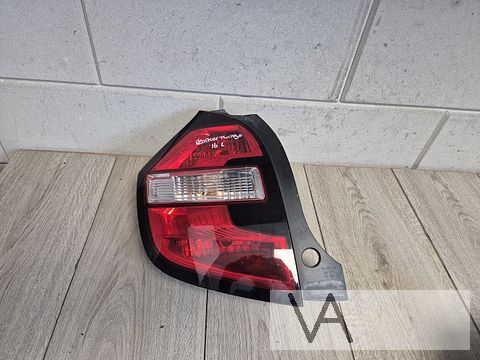 Achterlicht links van Renault Twingo 3 2016 tot 2020 €30