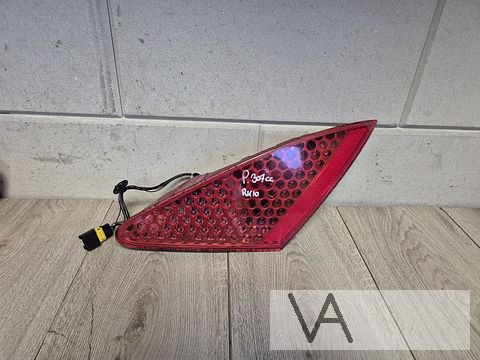 Achterlicht rechts klep van Peugeot 307cc 2004 tot 2009 €100