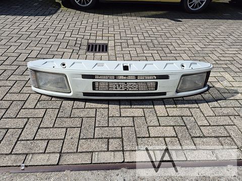 Voorfront met koplampen van Iveco Daily 1991 - 1999 wit €150