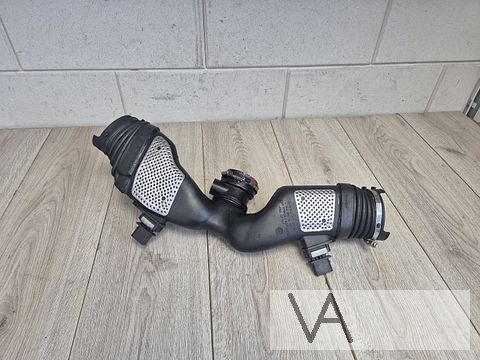 Luchtmassameter met buis van Mercedes ML / E 642 diesel €200