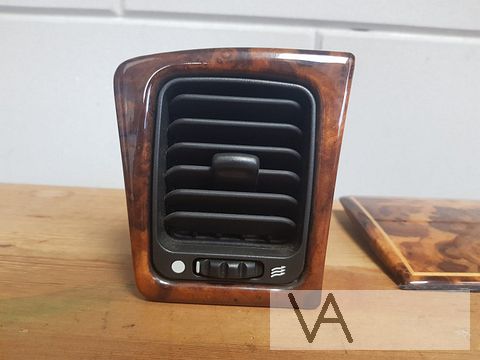 Jaguar XJ X300 1994 - 1998 luchtrooster dashboard links €20