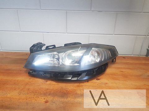 Renault Laguna 2005 - 2008 koplamp links XENON 8200354740
