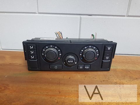 Land Rover Discovery 3 / Range Rover Sport kachelpaneel €50