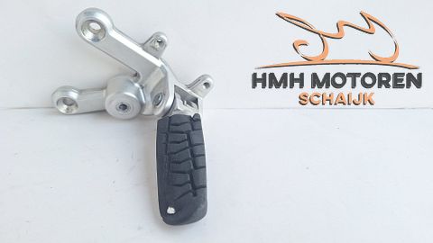 KTM Superduke 990 R Voetsteun links 61003038000 6000305000