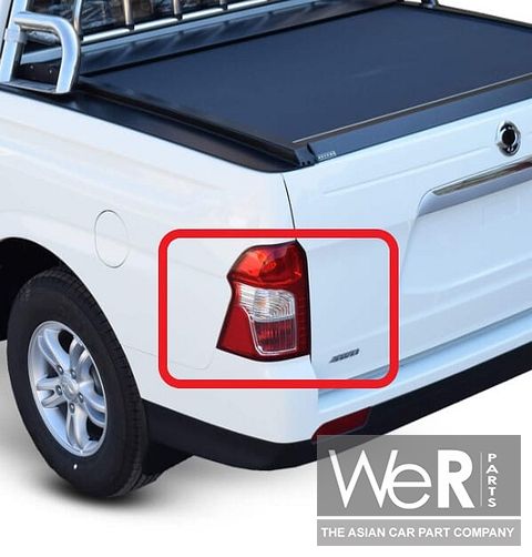 Achterlicht links - SsangYong Actyon Sports II 2012-2019 (8360132510 / 8360132610)