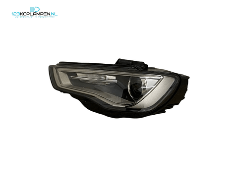 Audi A3 8V5 Sedan Xenon koplamp links 8V0941005