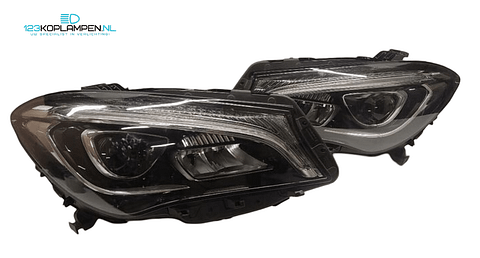 Mercedes CLA Facelift W117 Full Led koplamp links rechts
