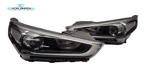 Hyundai Ioniq Xenon Koplamp links rechts