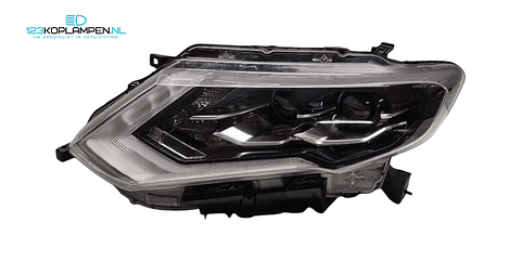 Nissan X Trail T32 Facelift Full Led koplamp links