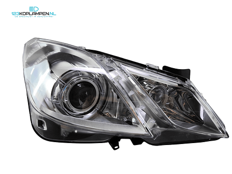 Mercedes E Klasse W207 Bi Xenon Koplamp rechts