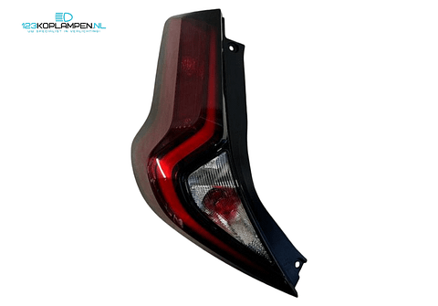 Toyota Aygo X achterlicht links