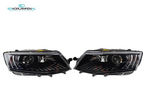 Skoda Octavia 3 Bi-Xenon LED koplamp koplampen links rechts