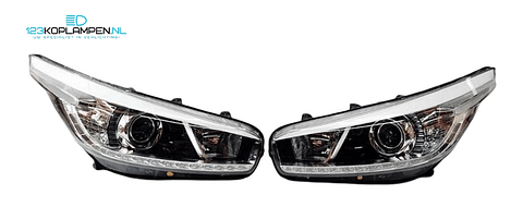 Kia Ceed II / 2 Bi-Xenon LED koplamp links rechts