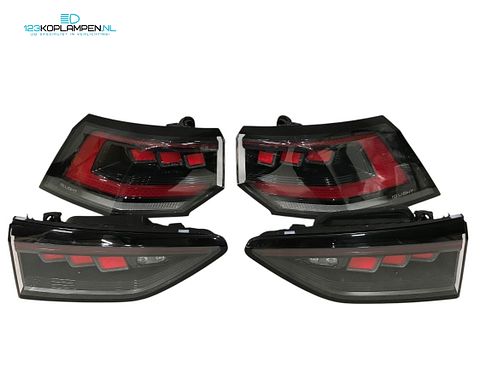 Volkswagen Golf 8 Facelift achterlichten LED Matrix IQ.Light set