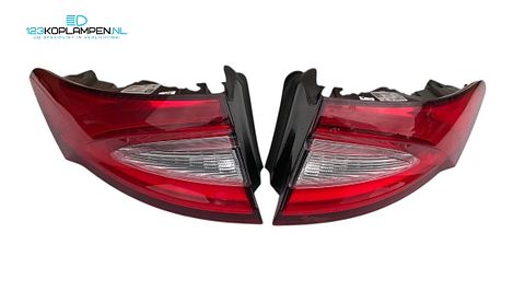 Maserati Levante M161 achterlichten LED links rechts