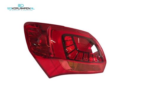 Kia Venga Facelift achterlicht links LED