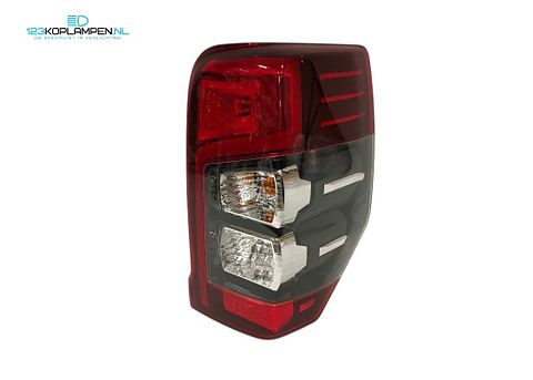 Mitsubishi L200 Facelift achterlicht rechts LED