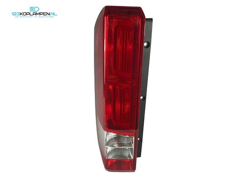 Hyundai H350 achterlicht links