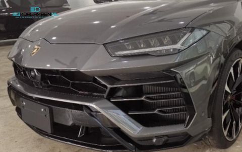 Lamborghini Urus voorkop compleet inclusief kleinmateriaal!
