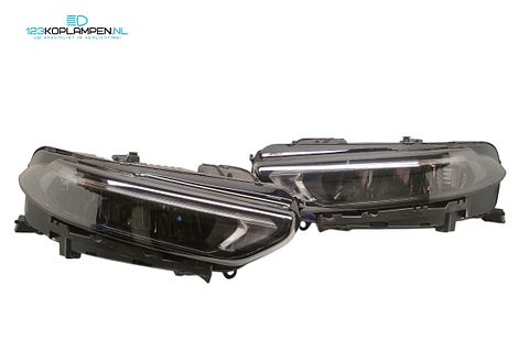 Alfa Romeo Tonale koplampen links rechts Full LED