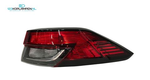 Toyota Corolla Cross achterlicht rechts LED
