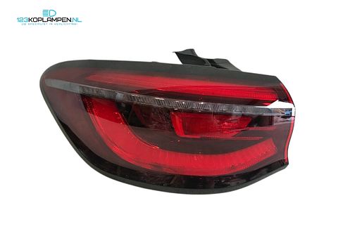 MG HS EV achterlicht links LED