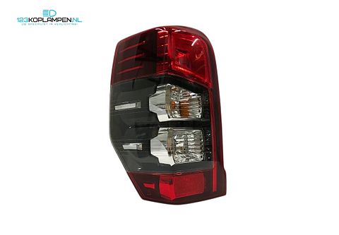 Mitsubishi L200 Facelift achterlicht links LED