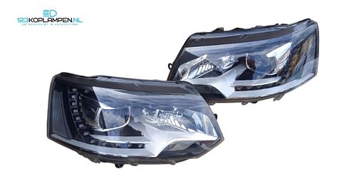 Volkswagen Transporter T5 Facelift xenon LED koplamp set links rechts