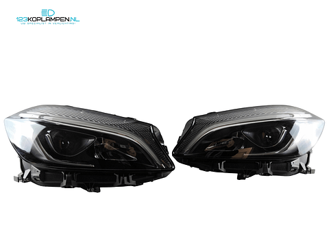 Mercedes A Klasse W176 Facelift Full Led koplampen links rechts