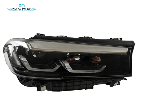 BMW 5 Serie G30 G31 facelift LCI Full LED koplamp rechts