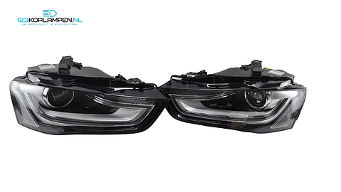 Audi A4 B8 8K Facelift Xenon Koplamp Koplampen links rechts