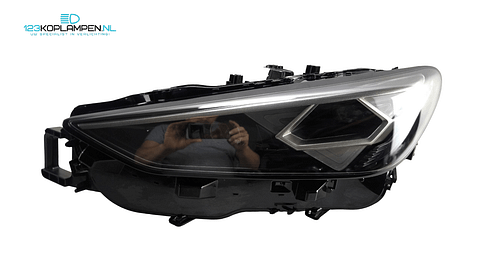 Cupra Terramar koplamp links Matrix LED