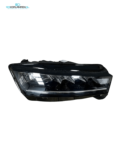 Skoda Octavia 5e4 2021 Crystal Light Full LED koplamp rechts
