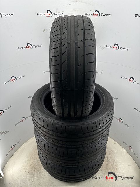 2of4 NEW 215/50R18 92V Toyo R40 215/50 R18 215/50/18 2155018