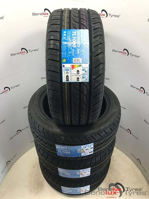 NIEUW 245/45R17 245/45 R17 ZR17 245/45/17 2454517